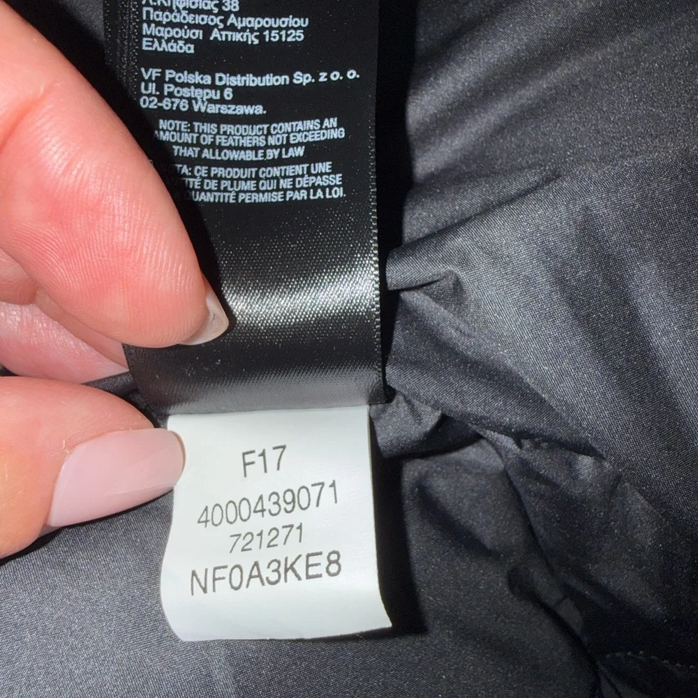 The North Face | Arctic Parka in Black Large - Picture 10 of 11